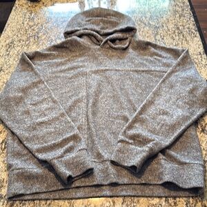 Twenty Montreal Gray Pullover Hoodie Sweatshirt with Ribbed Cuffs Large